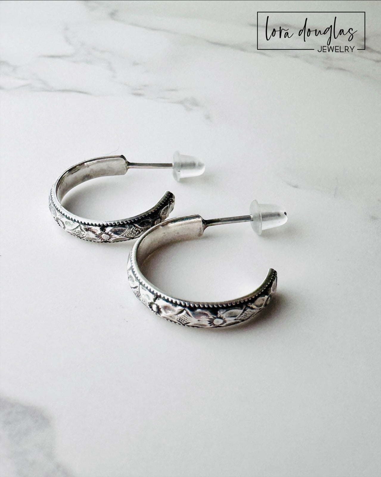 925 sterling silver hoop earring with posts