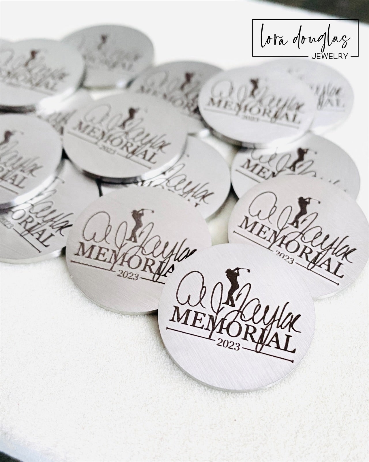 Silver Stainless Steel Golf Ball Marker Laser Engraved with Your Logo or Image