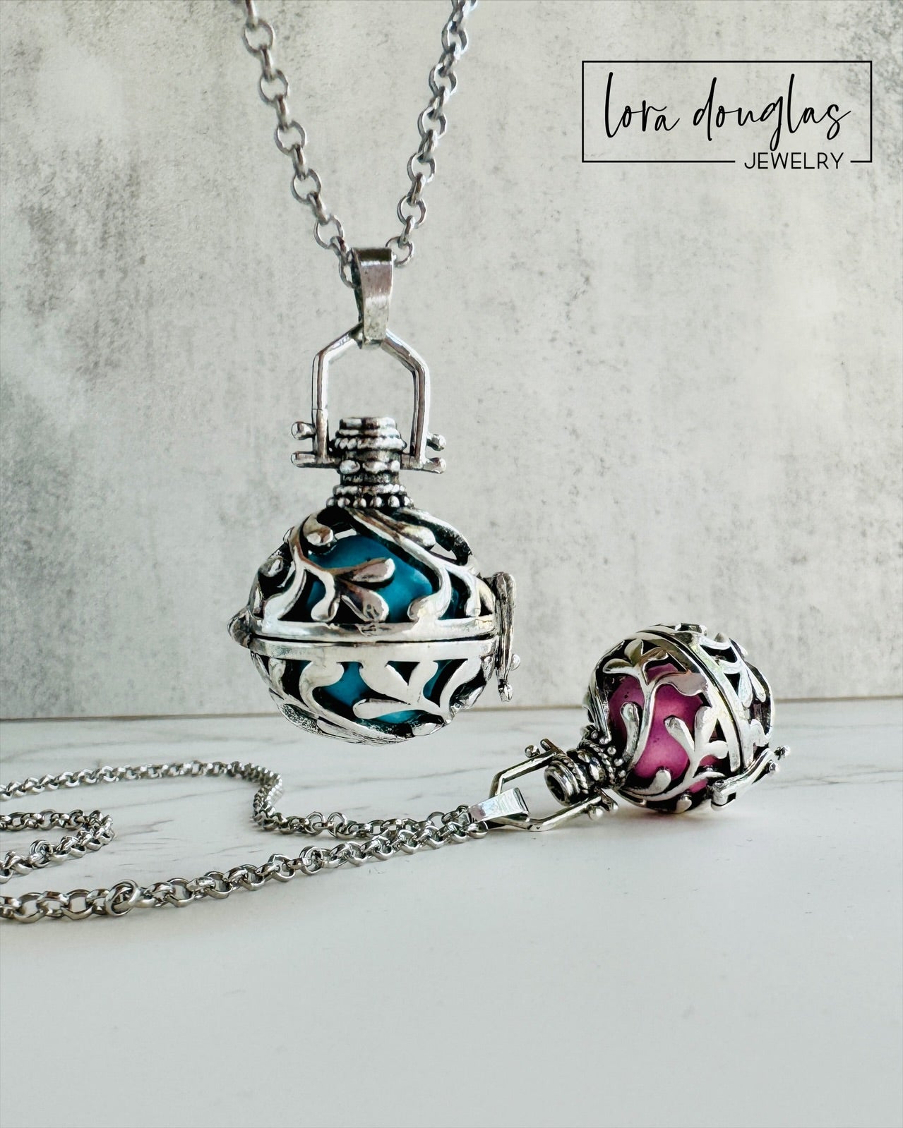 An Angel Caller, also referred to as a “Bola” or “Harmony Ball," is an ancestral jewelry that has been celebrated for centuries in different cultures. The pendant contains a metal ball that emits a subtle and harmonious chime when shaken, that brings calm and soothing. Legend has it that the soft jingling sound, that is unique for each Bola has the power to call the Guardian Angel of the wearer to provide them protection and comfort.