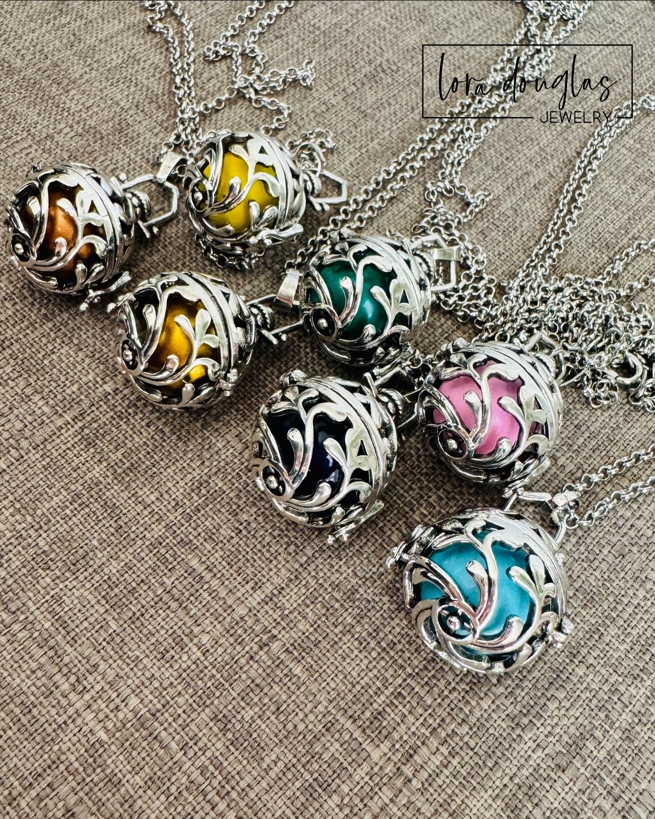 An Angel Caller, also referred to as a “Bola” or “Harmony Ball," is an ancestral jewelry that has been celebrated for centuries in different cultures. The pendant contains a metal ball that emits a subtle and harmonious chime when shaken, that brings calm and soothing. Legend has it that the soft jingling sound, that is unique for each Bola has the power to call the Guardian Angel of the wearer to provide them protection and comfort.