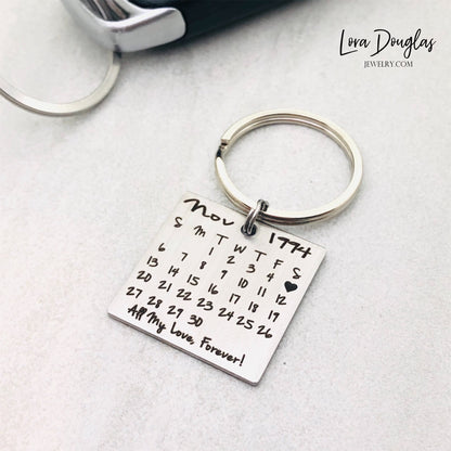 Save the Date, Personalized Calendar Keychain